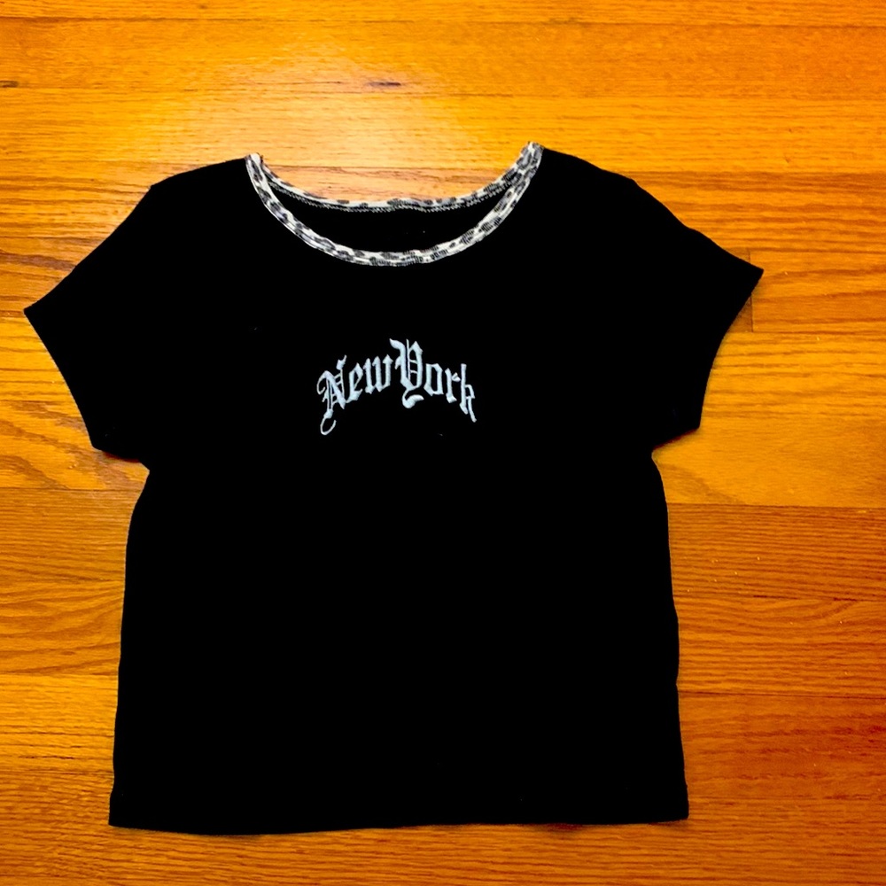 Brandy Melville New York shirt